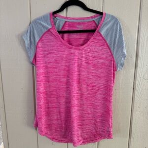 Reebok Women's Pink and Gray Short Sleeve Tee XL